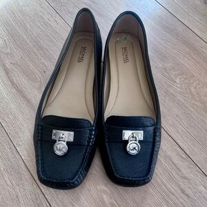 NWOT Michael Kors Black Leather Loafers with Silver Accents (size 8)